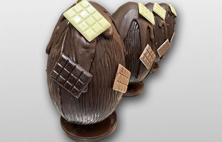 Huevos 200gr con chocolatina